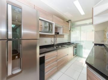 Apartamento · 75m² · 2 Quartos · 2 Vagas · Apartamento 2 Quartos no Água Verde!