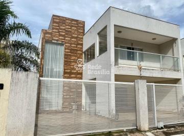 Casa · 268m² · 3 Quartos · 3 Vagas · Casa em Condomínio Fechado, escriturada, 3 suítes, Aceita Permuta em APT. até 600 mil em Águas Clara