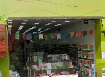 Comercial · 250m² · Loja na Avenida Rangel Pestana, N. 2184 • 250 m²