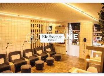 Comercial · 70m² · Ponto comercial - / Comercial / Jardim Botânico