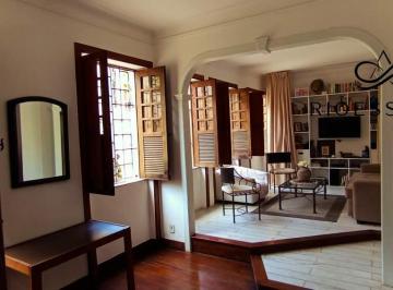 Casa · 190m² · 4 Quartos · 2 Vagas · Casa de Vila à Venda em Botafogo, RJ – 4 Quartos, Financiamento Disponível