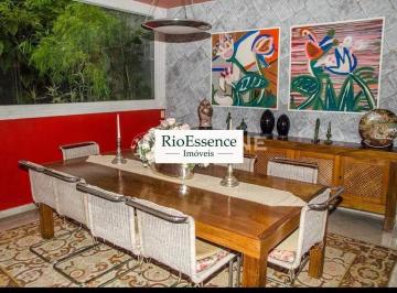 Casa · 500m² · 2 Quartos · 2 Vagas · Casa de rua à venda, 2 quartos, 1 suíte, 2 vagas, Jardim Botânico - Rio de Janeiro/RJ