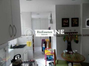 Apartamento · 100m² · 2 Quartos · 1 Vaga · Apartamento - / Residencial / Copacabana