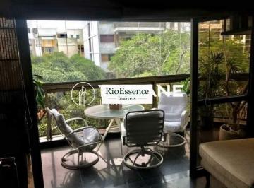 Apartamento · 191m² · 3 Quartos · 2 Vagas · Diluane Vende: 4 quartos com suíte, varandão, 2 vagas - Colado a Lagoa. Apartamento - / Residencial