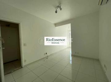 Apartamento · 68m² · 2 Quartos · Apartamento - / Residencial / Botafogo