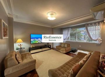Apartamento · 240m² · 3 Quartos · 1 Vaga · - / Residencial / Copacabana