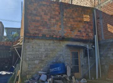 Terreno de 2 quartos, Guarulhos · Venda de imovél inacabado
