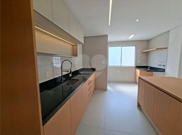 Apartamento de 3 quartos, São Paulo · Apartamento a venda Reformado na Voluntários da Patria