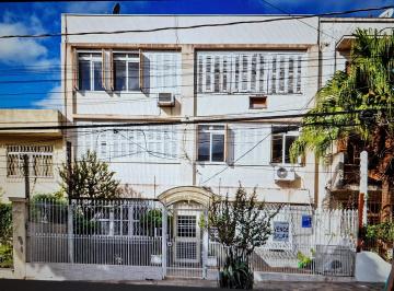 Apartamento de 1 quarto, Porto Alegre · 59m² no bairro Santo Antônio - R$ 179 mil – Abaixo do Valor de Mercado!