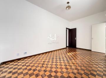 Sala · Apartamento com área externa em rua plana