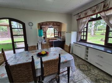 Rural · 5000m² · 4 Quartos · 8 Vagas · Casa de Campo em Lagoa dos Ferreiras - Mandirituba/PR.