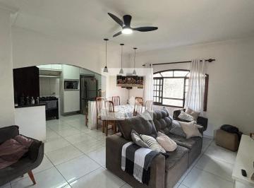Casa · 119m² · 2 Quartos · 2 Vagas · Casa à Venda - Jardim, 2 Quartos, 119 m2