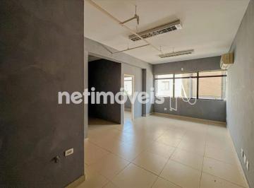 Comercial · 37m² · 1 Vaga · Sala ampla, bem iluminada, com piso em porcelanato
