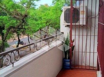 Apartamento · 106m² · 2 Quartos · Apartamento de 2 dormitórios, no bairro Farroupilha, em Porto Alegre.