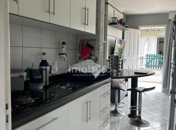 Casa · 72m² · 2 Quartos · 1 Vaga · Casa semimobiliada à venda em Forquilhinhas São José.