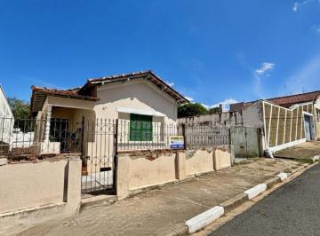 Casa en Venda de 2 quartos Santa Cruz · Bairro São Vicente, próxima a igreja Imaculada Conceição. Terreno: 240m². Construção: 155m².