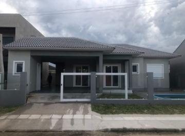 Casa · 118m² · 3 Quartos · Casa em Jardim Raiante, Arroio Do Sal/RS de 118m² 3 quartos à venda por R$ 630.000,00