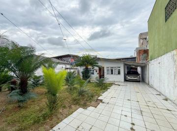 Casa · 275m² · 2 Quartos · 1 Vaga · Casa em Jardim Iate Clube, Balneário Camboriú/SC de 275m² 2 quartos à venda por R$ 650.000,00