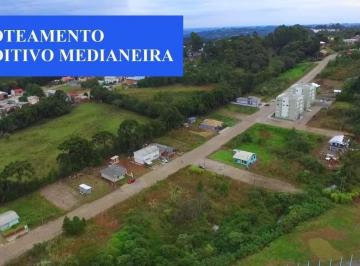 Terreno · 577m² · Terreno em Medianeira, Veranópolis/RS de 577m² à venda por R$ 214.902,00