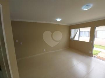 Casa · 45m² · 2 Quartos · 1 Vaga · Casa em Centro, Itatiba/SP de 45m² 2 quartos à venda por R$ 270.000,00