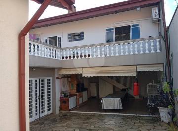 Casa · 230m² · 3 Quartos · Casa em Parque Residencial Eloy Chaves, Jundiaí/SP de 230m² 3 quartos à venda por R$ 865.000,00