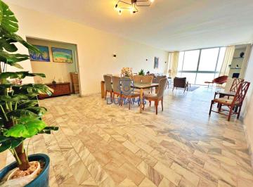 Apartamento · 155m² · 4 Quartos · 1 Vaga · Apartamento em Centro, Guarujá/SP de 155m² 4 quartos para locação R$ 7.500,00/mes