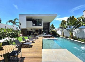 Casa · 670m² · 6 Quartos · 6 Vagas · Casa em Centro, Bertioga/SP de 670m² 6 quartos à venda por R$ 15.800.000,00