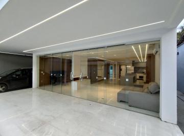 Casa · 200m² · 4 Quartos · 3 Vagas · Casa em Pendotiba, Niterói/RJ de 200m² 4 quartos à venda por R$ 1.200.000,00
