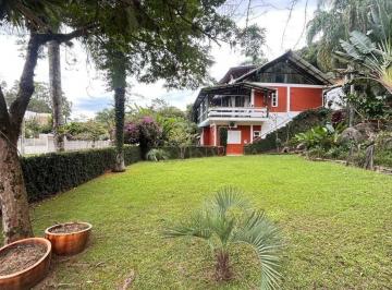 Casa · 141m² · 6 Quartos · 2 Vagas · Casa em Daniela, Florianópolis/SC de 141m² 6 quartos à venda por R$ 6.000.000,00