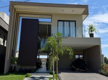 Casa · 275m² · 3 Quartos · 4 Vagas · Sobrado em Parqville Quaresmeira, Trindade/GO de 275m² 3 quartos à venda por R$ 2.400.000,00