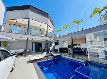 Casa · 285m² · 4 Quartos · 2 Vagas · Casa em Camboinhas, Niterói/RJ de 285m² 4 quartos à venda por R$ 3.550.000,00