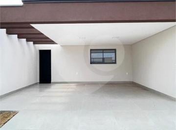Casa · 245m² · 3 Quartos · 4 Vagas · Casa em Vila Rio Branco, Jundiaí/SP de 245m² 3 quartos à venda por R$ 1.200.000,00