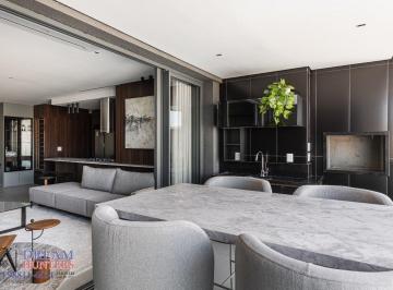 Apartamento · 160m² · 2 Quartos · 3 Vagas · Apartamento de 159m² no bairro Bigorrilho, com 2 suítes, 3 banheiros e 3 vagas + depósitode garagem