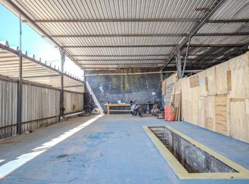 Comercial · 155m² · Galpão na Avenida Carlos Barbosa Santos, N. 1518 - 40 • 155 m²