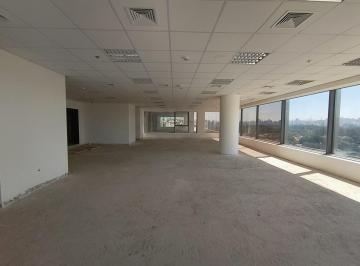 Comercial · 235m² · 2 Vagas · Sala comercial na Avenida Indianópolis, N. 100 - 15° andar • 235 m²