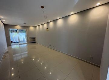 Casa de 3 quartos, Santana de Parnaíba · Casa 03 dormitórios com ar condicionado e churrasqueira em Alphaville