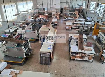 Comercial · 1000m² · 10 Vagas · Predio Industrial com 1000m² 2 pavimentos na Vila Jaguara.