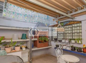 Casa · 117m² · 2 Quartos · 1 Vaga · Linda casa com 2 dormitórios e 1 vaga em Vila Gumercindo