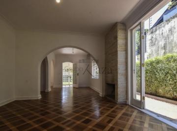 Casa · 600m² · 4 Quartos · 3 Vagas · Casa Sobrado - Jardim Europa - 4 Dormitórios - 250m².