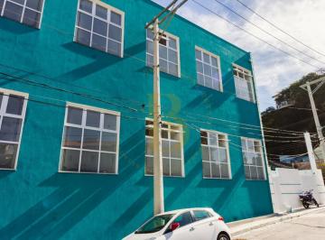 Casa · 40m² · 10 Quartos · Prédio á venda com 10 suítes, na Lapa, oportunidade pra investidor.