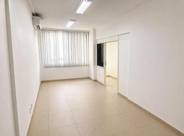 Comercial de 1 quarto, Rio de Janeiro · Sala comercial com duplo ambiente. Em prédio se tornando misto. Apenas 6 por andar, perto do metrô