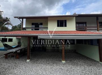 Casa · 155m² · 3 Quartos · 4 Vagas · Casa à venda no bairro São Pedro – Brusque/SC.