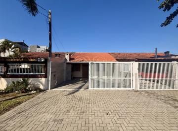 Casa · 52m² · 2 Quartos · 2 Vagas · Casa à venda no bairro Brejatuba, em Guaratuba, 100 metros do Mar