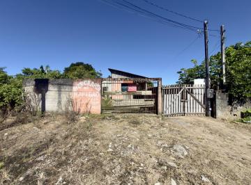 Terreno · 600m² · Terreno a Venda no Bairro Piçarras, com área total de 600 m²