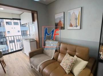 Apartamento · 30m² · 1 Quarto · Apartamento para venda em Pinheiros com 30 m² de área útil, 1 suíte, 2 banheiros, living integrado a