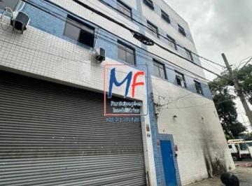 Comercial · 636m² · Prédio para venda no Canindé com 636  m²  área construída e 159  m²  terreno,  testada 10 m, com 4 b