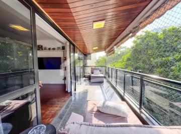 Apartamento · 135m² · 3 Quartos · 1 Vaga · Quadrilátero: charmoso 3 quartos (1 suíte) com varanda e vaga na escritura