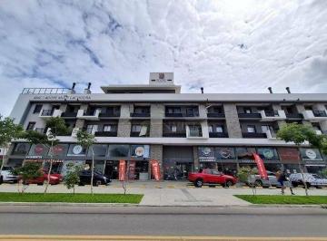 fa031cdaa7b8f0464085f213d686a76fc65d2eea · Apartamento Mobiliado com 2 quartos à venda na Praia da Cachoeira do Bom Jesus, em Florianópolis/SC.