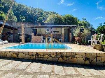 19621b1f0e57b37d1232159bff91f39272cd2972 · Casa à venda, 294 m² por R$ 850.000,00 - Vale do Paraíso - Teresópolis/RJ