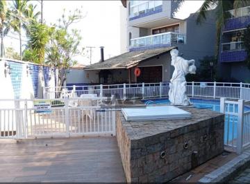 Apartamento · 61m² · 2 Quartos · 1 Vaga · Apartamento em oportunidade à 1 quadra e meia da praia de Maitinga-Bertioga/SP